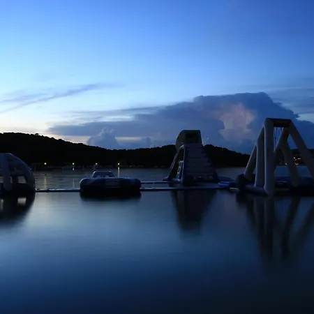 Holiday park Mobile Homes Lovisca Premium