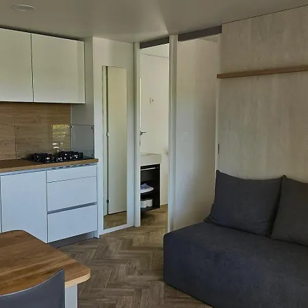 Mobile Homes Lovisca Premium 홀리데이파크 *