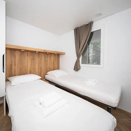 Mobile Homes Lovisca Premium *