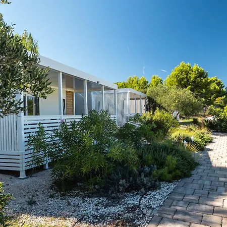 Mobile Homes Lovisca Premium *