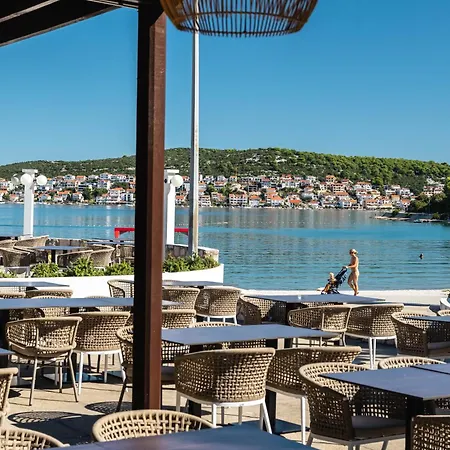 Mobile Homes Lovisca Premium