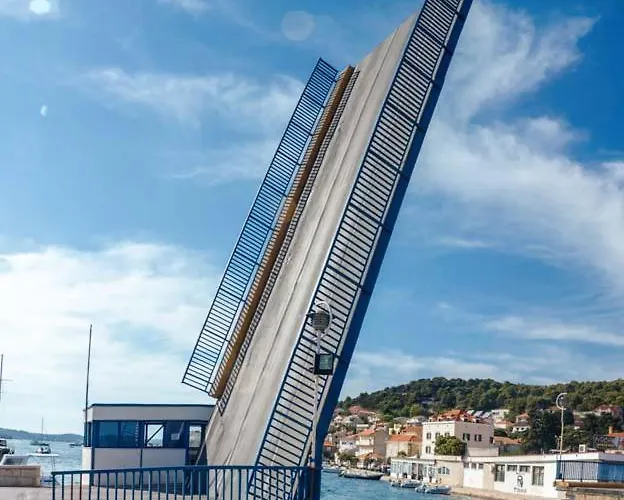 Mobile Homes Lovisca Premium *