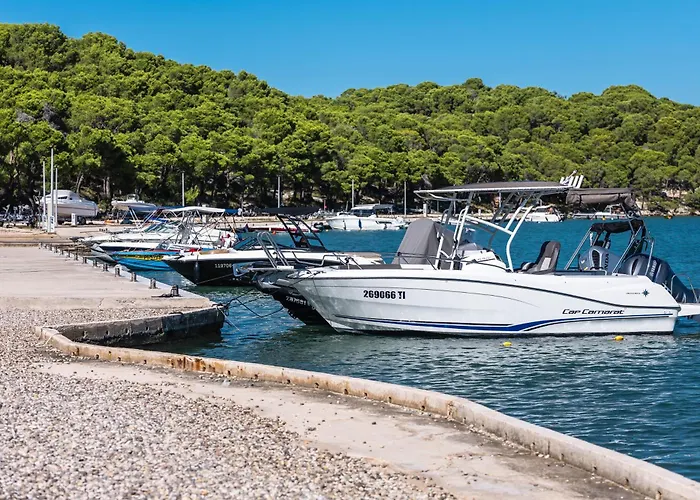 Mobile Homes Lovisca Premium פארק נופש יזרה